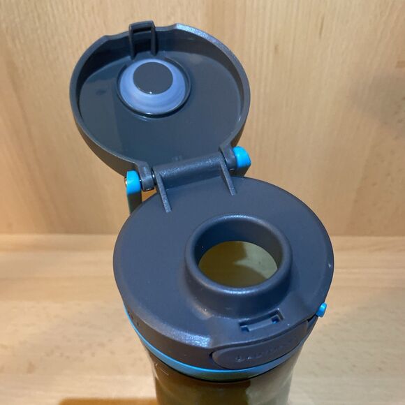 Contigo 24 oz. Transparent Blue Water Bottle with AutoPop Lid - Picture 3 of 5